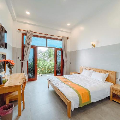 Deluxe Bech Front Double Room - Pool & Seaview