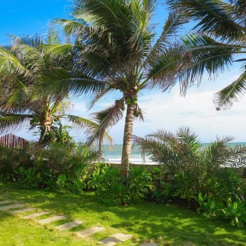 Deluxe Beach Front Twin Room - Seaview